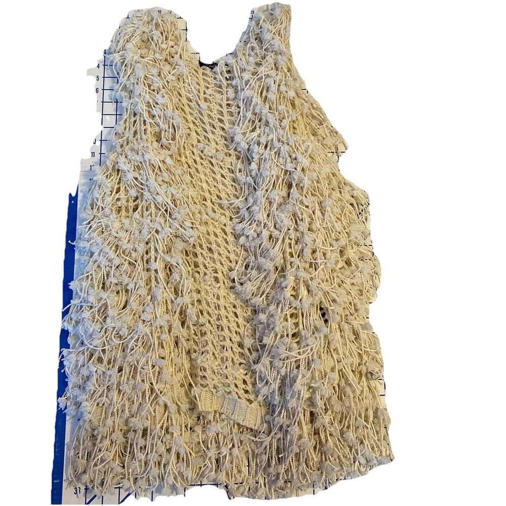 Fringe Yarn Popcorn Long  Boho Chic Ivory Vest Size M Festival Fairy Renaissance